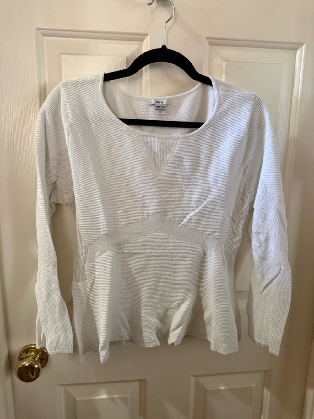 Bar III White Waffle Knit Long Sleeve Pullover